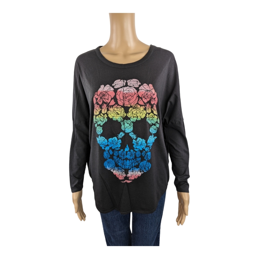 Chaser Skull Long Sleeve Dolman Tee M